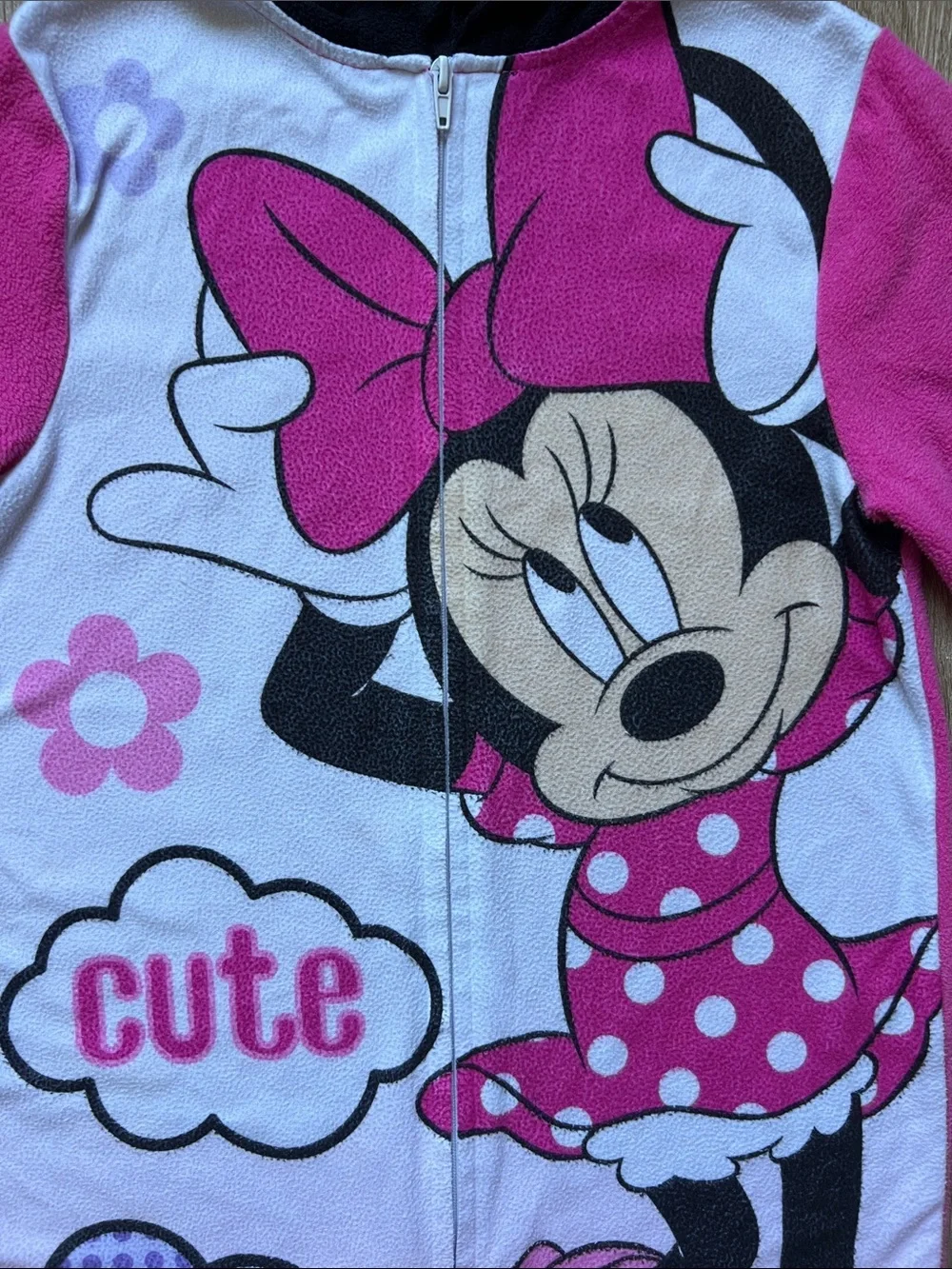 Disney girls minnie